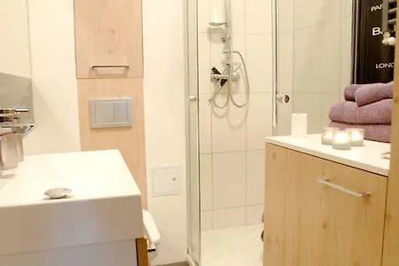 Apartament Old Town Apartment *